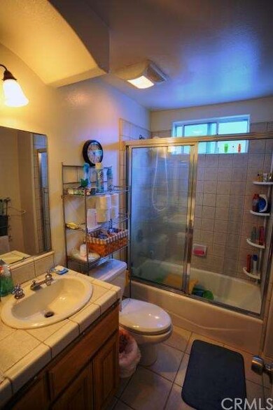 2403 Vanderbilt Ln unit A, Redondo Beach, CA 90278 - photo 5