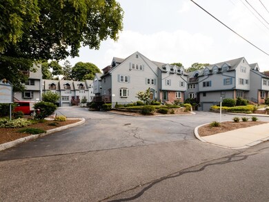 43 Merrymount Rd unit 12, Quincy, MA 02169 - photo 3