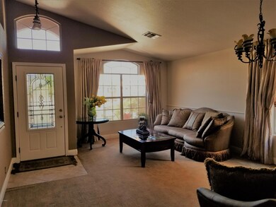 831 E Gary Dr, Chandler, AZ 85225 - photo 4