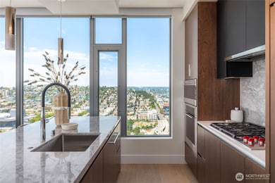 Spire unit 3506, Seattle, WA 98121 - photo 7