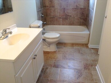 17850 Yale Ln, Country Club Hills, IL 60478 - photo 6