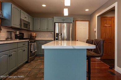 1098 State Rd, Effort, PA 18330 - photo 5