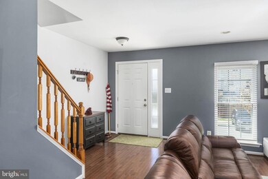 20168 Bar Harbor Terrace, Ashburn, VA 20147 - photo 3