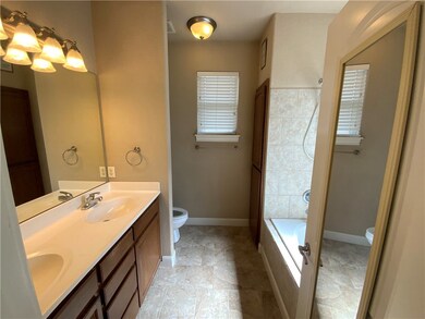 39 Dunsford Dr, Bella Vista, AR 72715 - photo 6