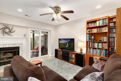 7397 Eden Brook Dr, Columbia, MD 21046 - photo 5