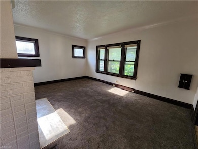 3407 Altamont Ave, Cleveland, OH 44118 - photo 6