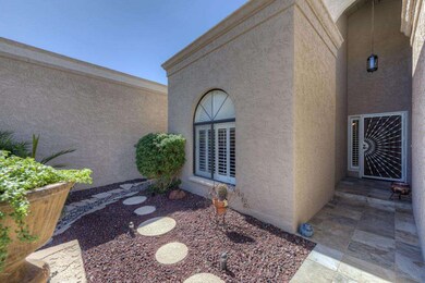 002_Front Entry
