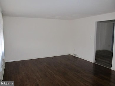 3423 Arlington St, Reading, PA 19605 - photo 3