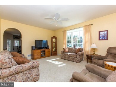 1001 Shavertown Rd, Garnet Valley, PA 19060 - photo 2