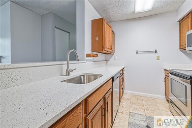 501 Aspen Dr, Plainsboro, NJ 08536 - photo 3