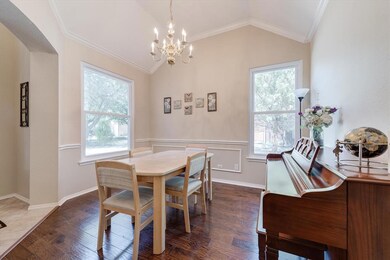 300 Raintree Dr, Murphy, TX 75094 - photo 4