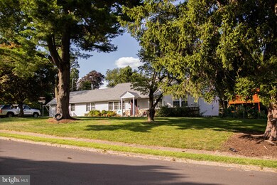 823 Clarendon Rd, Jenkintown, PA 19046 - photo 3