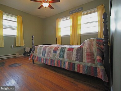 16390 Mountain Orchard Ln, Round Hill, VA 20141 - photo 7