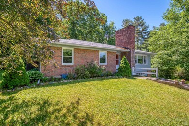 92 Fairview St, Littleton, NH 03561 - photo 2