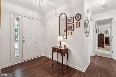 102 Stratford Cir, Locust Grove, VA 22508 - photo 3