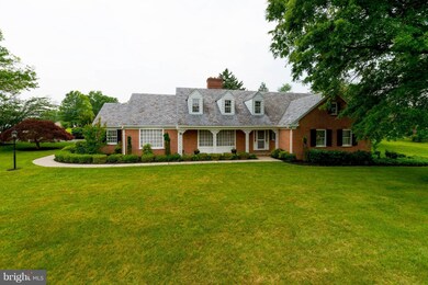 538 Wyngate Rd, Lutherville Timonium, MD 21093 - photo 3