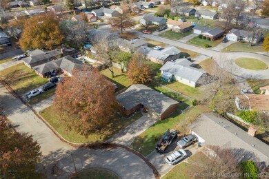 1108 W Will Rogers Ct, Claremore, OK 74017 - photo 5