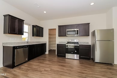 006-photo-kitchen-8205702