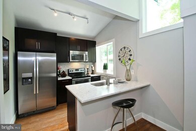 1 Freemont Ave, Takoma Park, MD 20912 - photo 4