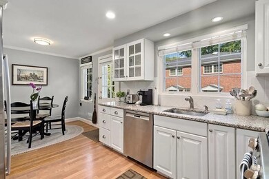 37 Linden St unit 16, Wellesley, MA 02482 - photo 6