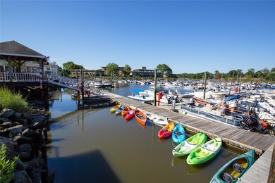 Dock