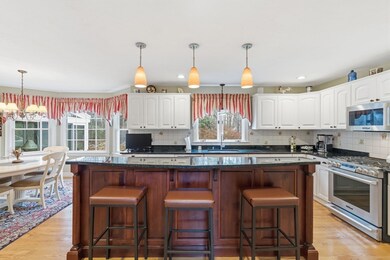 7 Farmside Dr, Pembroke, MA 02359 - photo 4