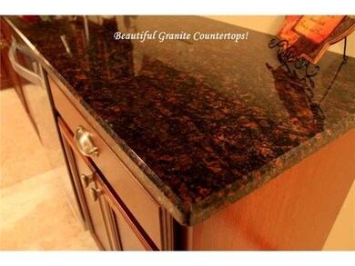 1107 Bowen Dr E, North Tonawanda, NY 14120 - photo 3