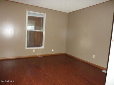 023-513695 Bedroom 3 additional view