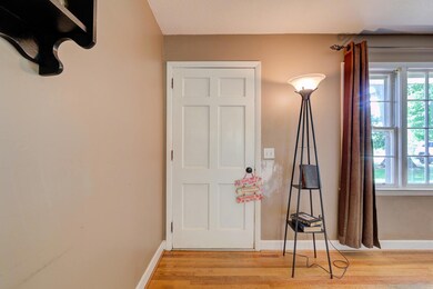 006-312859-06-226 Arthur Cir-70_7723458