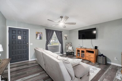 602 Aspen Dr-6
