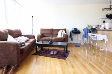 516 Green St unit C3, Cambridge, MA 02139 - photo 3