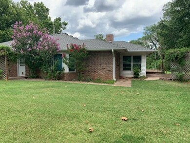 2333 Squirrel Rd, Tuttle, OK 73089 - photo 2