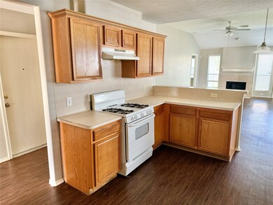 7266 Junco Dr, Houston, TX 77040 - photo 2