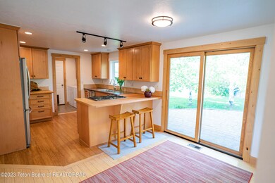 445 North 4th Street-51
