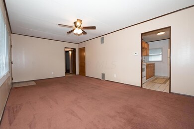 937 S Ashburton Rd, Columbus, OH 43227 - photo 6