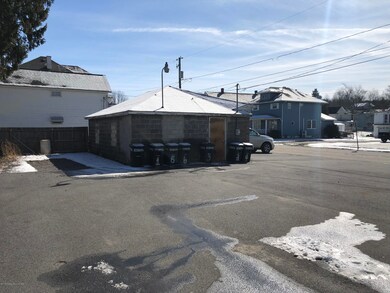 502 Cypress St, Throop, PA 18512 - photo 2