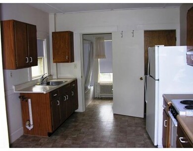 53 Bridges St unit 2nd Flr L, Framingham, MA 01702 - photo 6