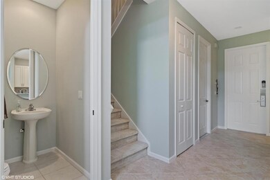 06_9323WorldCupWay_32001_Foyer_HiRes