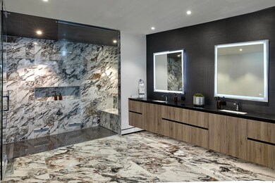 Main Bath/Shower