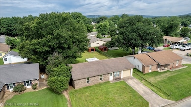 105 Circle b N, Roland, OK 74954 - photo 5