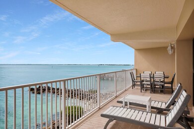 600 sf of Balconies