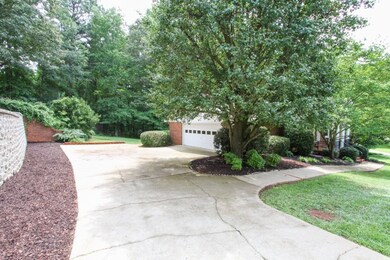 400 Cumberland Way, Anderson, SC 29621 - photo 4