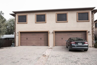 Driveway/Decorative Pavers