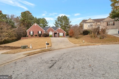 2437 Green Hollow Ct, Conyers, GA 30012 - photo 2