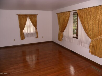 106 Sunset Rd, Muncy, PA 17756 - photo 2