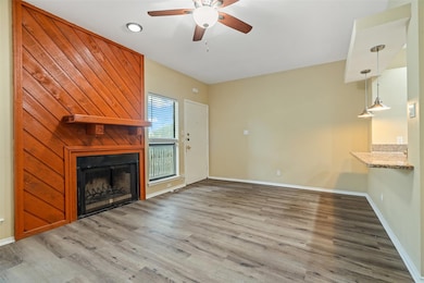 612 Park Place unit 204, Austin, TX 78705 - photo 3