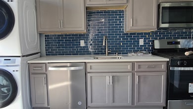 143 Webster Ave unit 2, Jersey City, NJ 07307 - photo 4