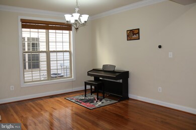 13413 Latrobe Ln, Clarksburg, MD 20871 - photo 2