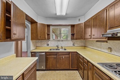 29 E Glenn Rd, Hershey, PA 17033 - photo 6