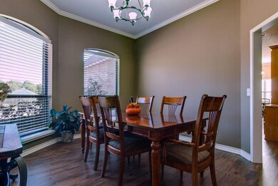 65 Hannah Cir, Wake Village, TX 75501 - photo 4